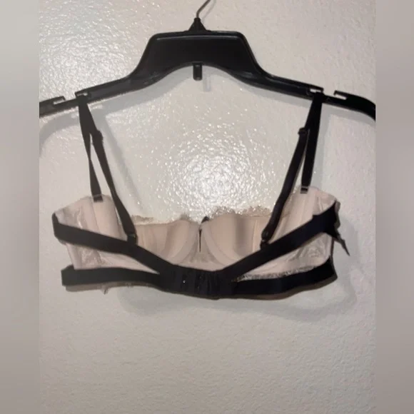Victoria secret wedding size 34B
